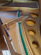 August Förster zongora