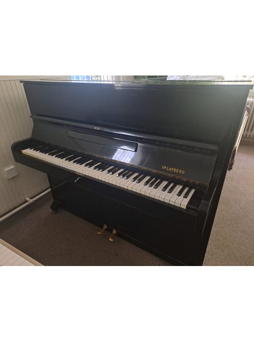 Löfberg pianínó