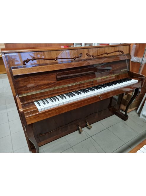 Wilh. Steinmann pianínó